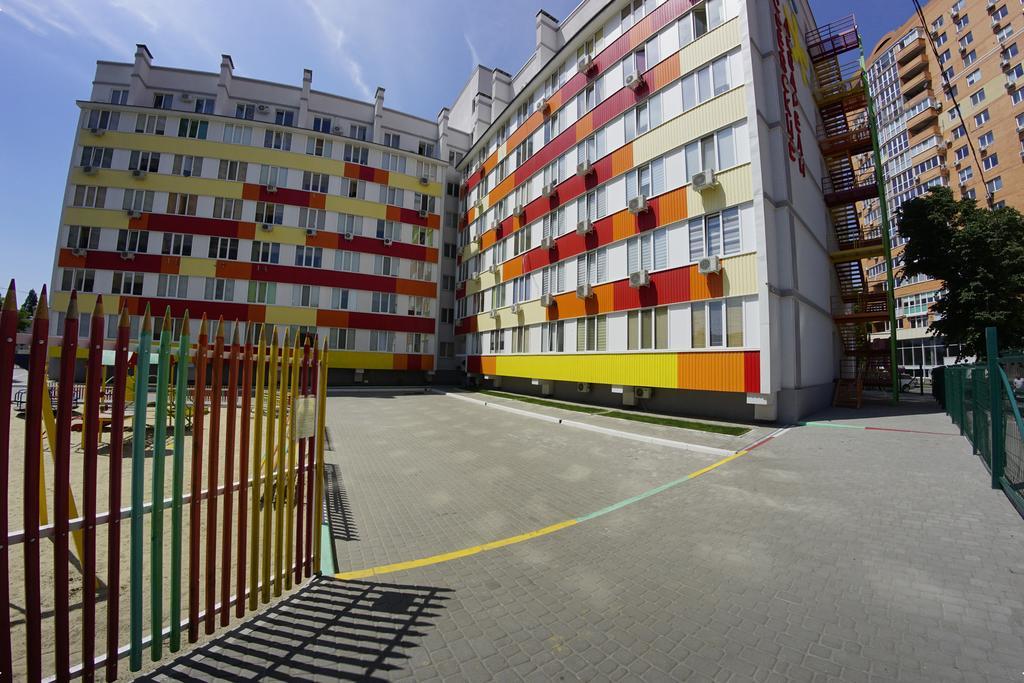 54a Tselinogradskaia Str At Alekseevka Underground
