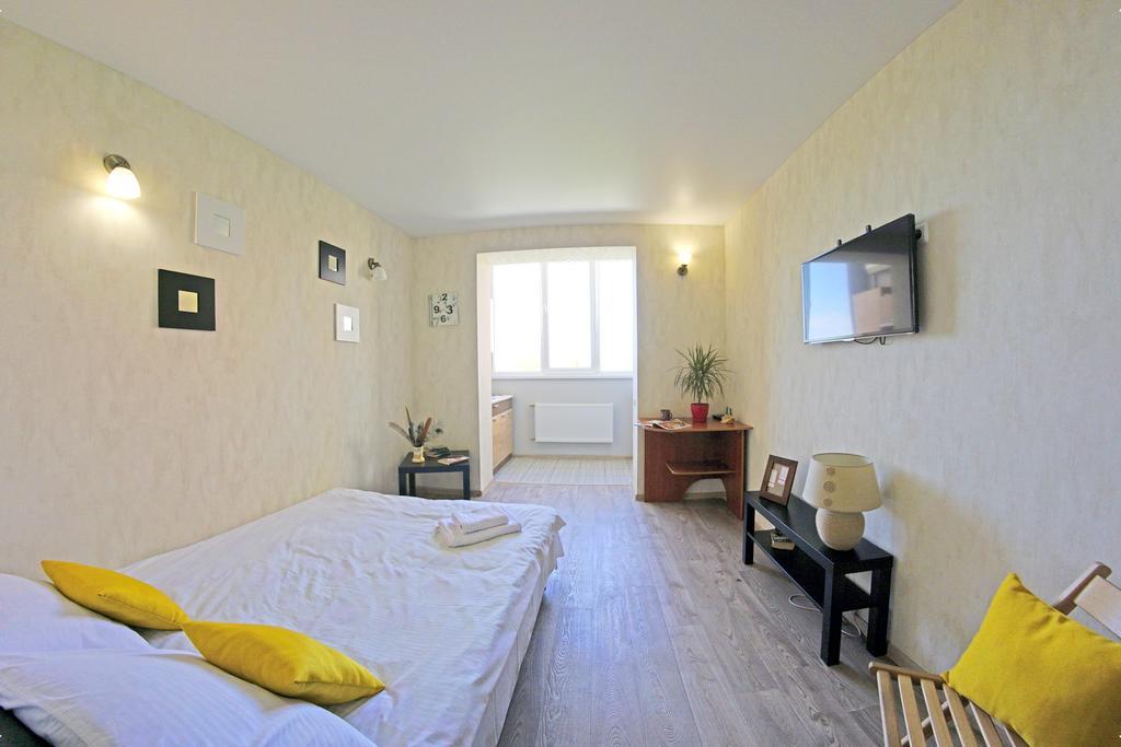 54a Tselinogradskaia Str At Alekseevka Underground Апартаменти